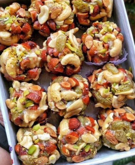 dryfruit ladoo